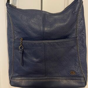 The Sak Women’s Lucia Leather Crossbody Bag in Navy